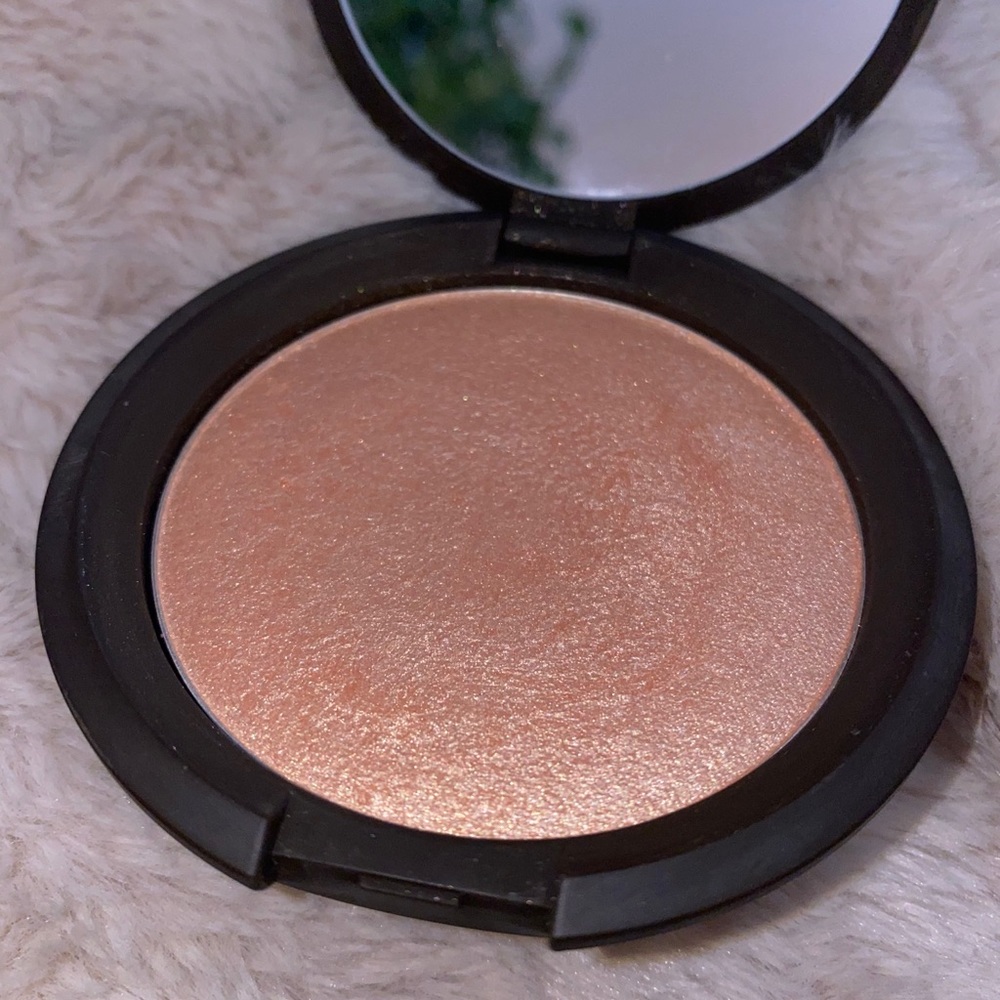 Becca Cosmetics Highlighter Champagne Pop